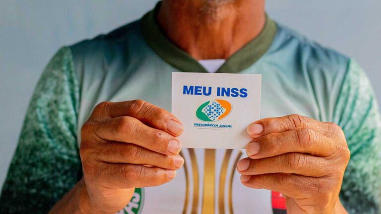 Corrigindo erros no CNIS para garantir benefícios do INSS em 2025