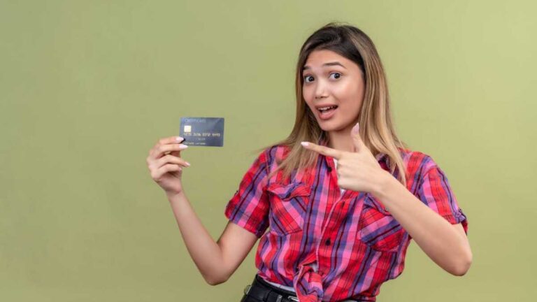 MELHOR CARTÃO DE CRÉDITO PARA NEGATIVADO: COMO ESCOLHER O IDEAL