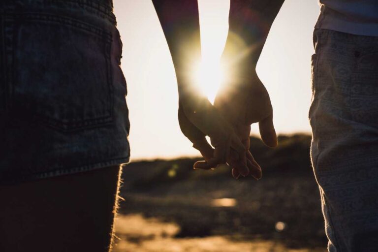 Declare-se com emoção: 30 mensagens para expressar seu amor verdadeiro