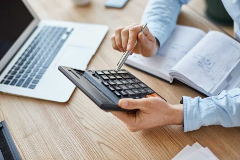 Qual é o papel de uma consultoria tributária em uma defesa fiscal?