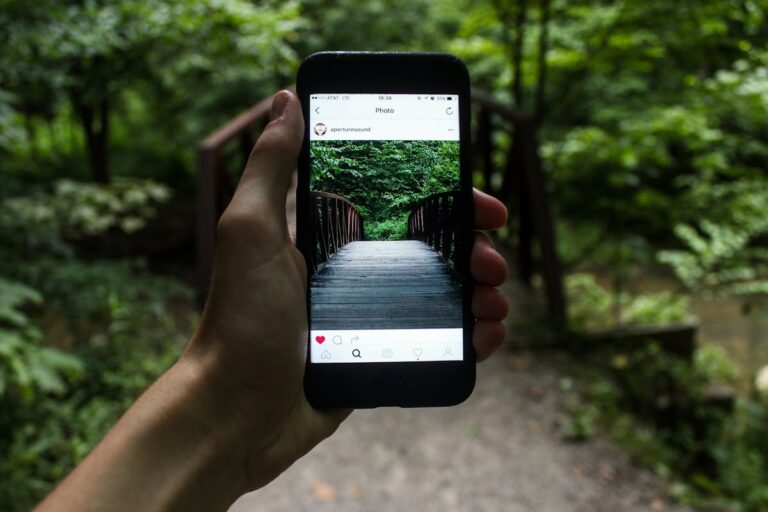 Comprar seguidores para crescer no Instagram funciona?