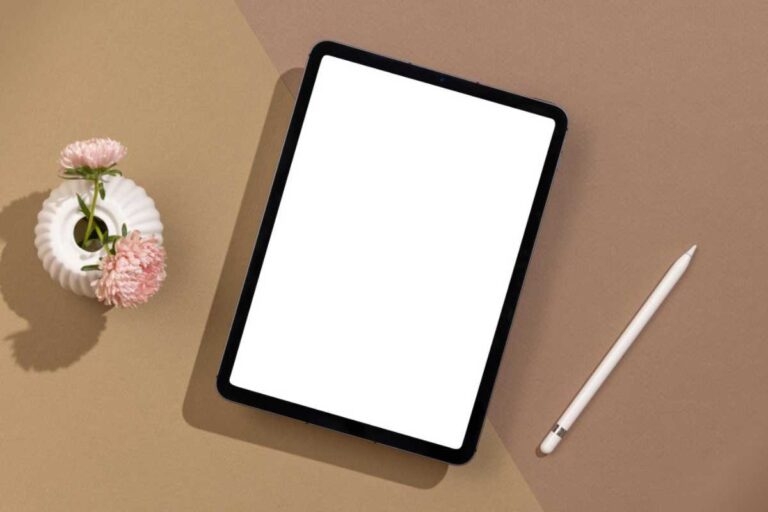 Além do Luxo, a Prática: Como o iPad 11 e o Apple Watch Series 11 Reforçam a Hegemonia do Ecossistema Apple