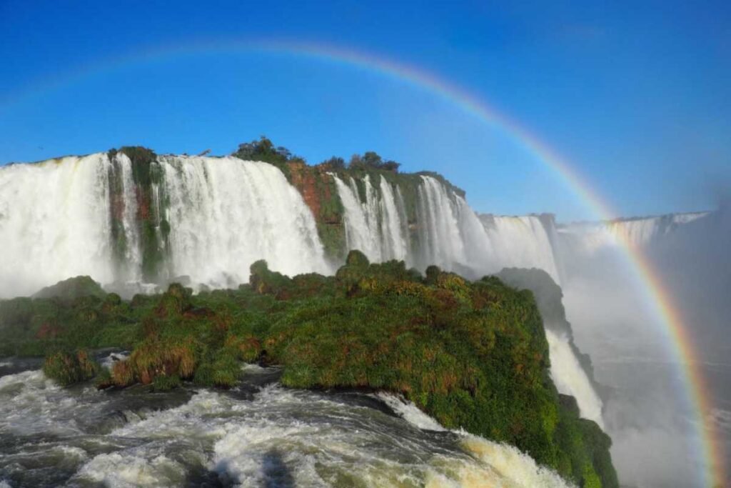 Hotel em Foz do Iguaçu: Onde se Hospedar com Conforto e Segurança