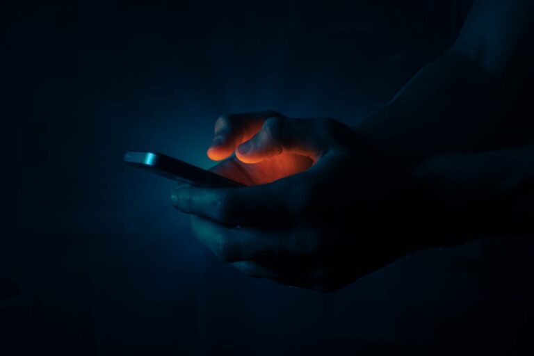 Gamificação do Risco: Como a Tecnologia Redesenhou o Vício em Jogos Online
